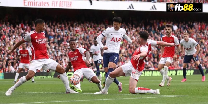 Chuyên gia FB88 nhận định Tottenham vs Arsenal